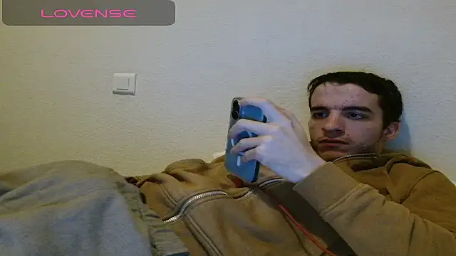 Tombgy07 online show from 7, 1, 2026