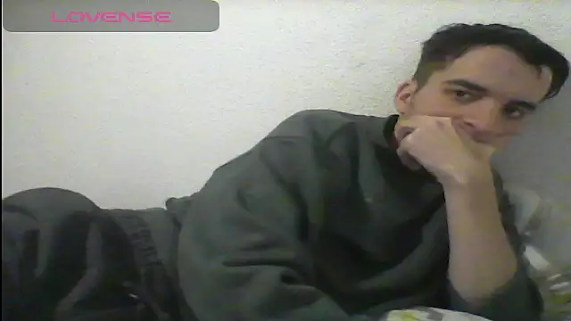 Tombgy07 online show from 6, 2, 2025