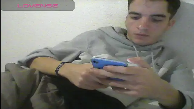 Tombgy07 online show from 3, 2, 2025