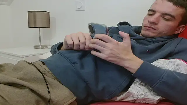 Tombgy07 online show from 27, 11, 2025