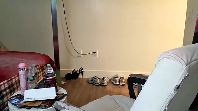 YasmineMinaj online show from 19, 11, 2025