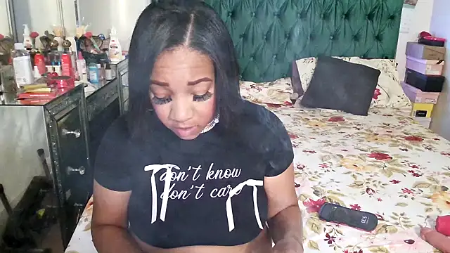 YasmineMinaj online show from 21, 9, 2025