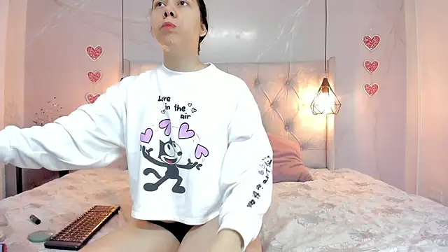 SakuraLee  online show from 30, 4, 2026