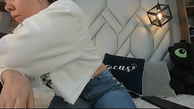 SakuraLee  online show from 11, 3, 2025