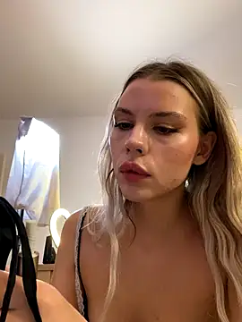 KittyKatyDream online show from 7, 11, 2025