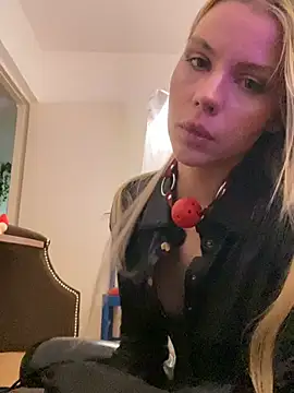 KittyKatyDream online show from 7, 5, 2026
