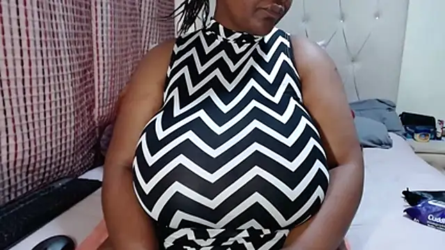 CHOCOLATEDARKBUSTYX online show from 31, 10, 2025