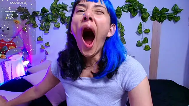 tati cardenas online show from 22, 12, 2025