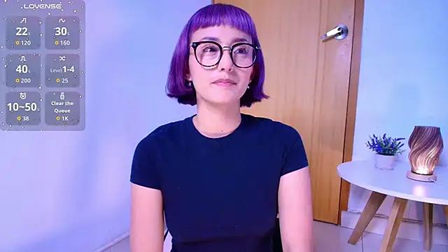 Snapshot of tati_cardenas chatting on 17, 5, 2026 tati cardenas online show from 17, 5, 2026