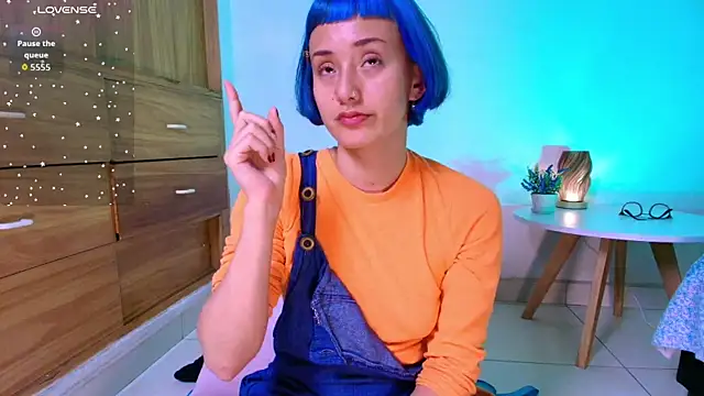 tati cardenas online show from 10, 4, 2026