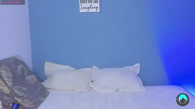 sofi elfqueen online show from 6, 3, 2025