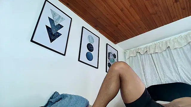 Snapshot of sam_her chatting on 3, 10, 2025 sam her online show from 3, 10, 2025