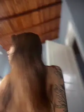 lauravasquez online show from 7, 2, 2026