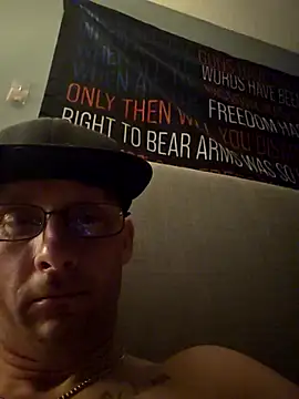 SirGhost19 online show from 4, 2, 2026