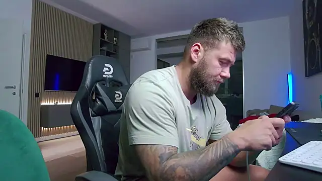 Snapshot of UbbeViking chatting on 24, 2, 2026 UbbeViking online show from 24, 2, 2026