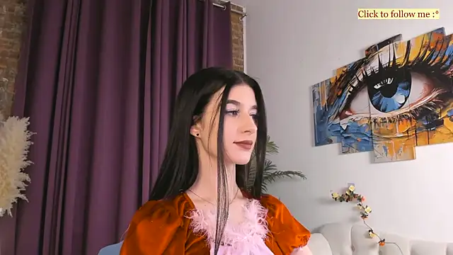 LauraCoy online show from 6, 1, 2026