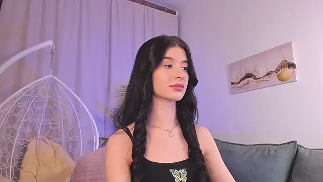 LauraCoy online show from 21, 1, 2025