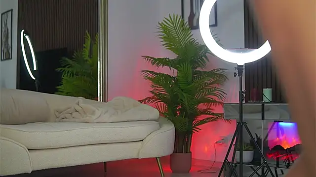 Snapshot of Abbela_White chatting on 13, 6, 2026 Abbela White online show from 13, 6, 2026