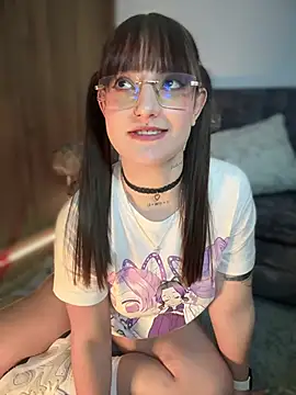 Megan lu2 online show from 11, 3, 2025