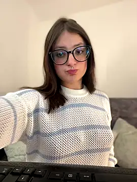 Megan lu2 online show from 23, 9, 2025