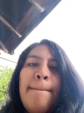 moncerrat luna online show from 20, 3, 2026