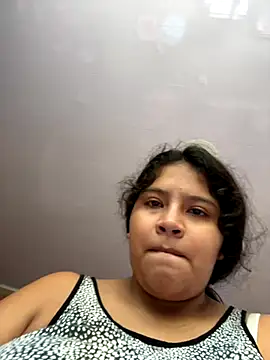 moncerrat luna online show from 22, 11, 2025