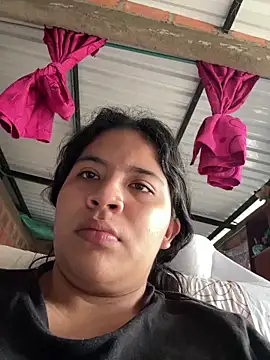 moncerrat luna online show from 13, 3, 2025