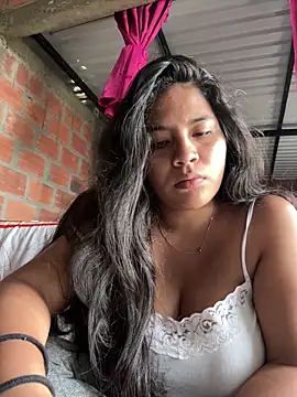 moncerrat luna online show from 18, 3, 2025