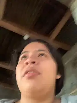 moncerrat luna online show from 21, 3, 2025