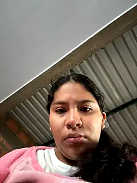 moncerrat luna online show from 17, 11, 2025