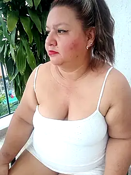 HORNY MATURE25 online show from 14, 9, 2025