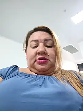 HORNY MATURE25 online show from 13, 4, 2026