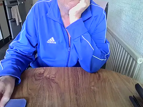 daddyflash online show from 4, 6, 2026