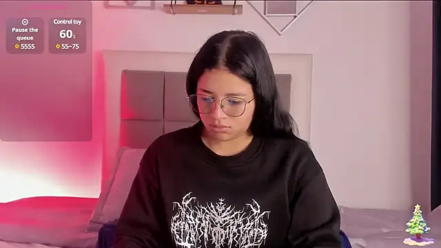 aliice walker  online show from 18, 1, 2025