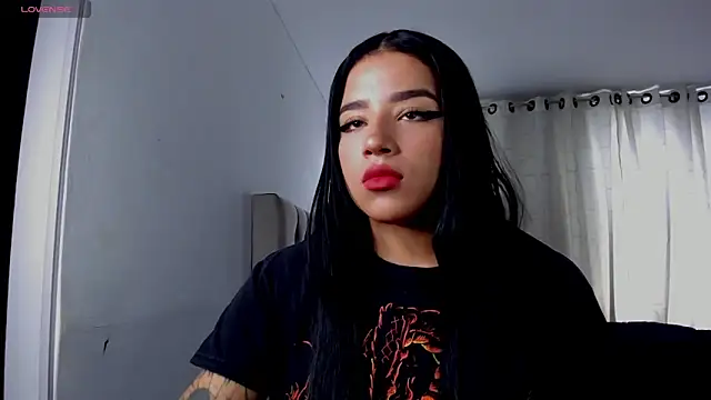 aliice walker  online show from 3, 4, 2026