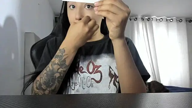 aliice walker  online show from 8, 10, 2025