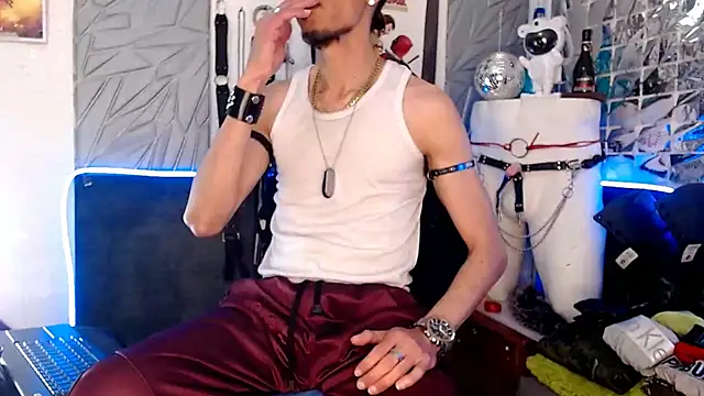 Mensecret69 online show from 18, 3, 2025