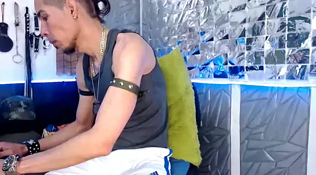 Mensecret69 online show from 25, 2, 2025