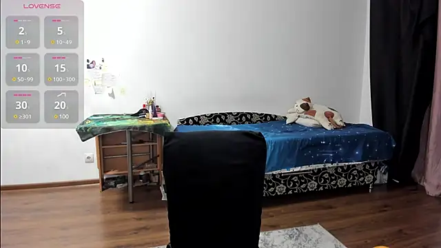 KitsuneRem online show from 8, 12, 2024