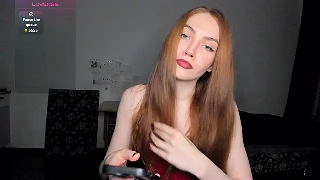 KitsuneRem online show from 9, 9, 2025