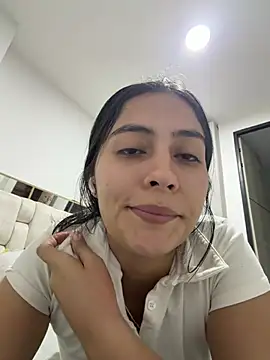 Sophie  Foxxx online show from 6, 3, 2026