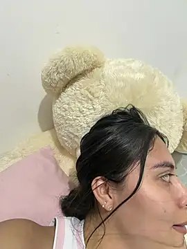 Snapshot of Sophie__Foxxx chatting on 7, 7, 2026 Sophie Foxxx online show from 7, 7, 2026