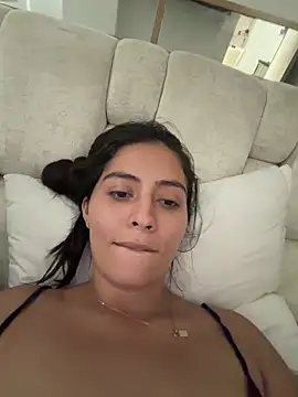 Snapshot of Sophie__Foxxx chatting on 19, 6, 2026 Sophie Foxxx online show from 19, 6, 2026