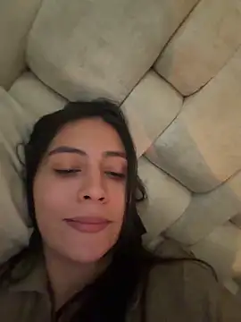 Sophie  Foxxx online show from 7, 4, 2026