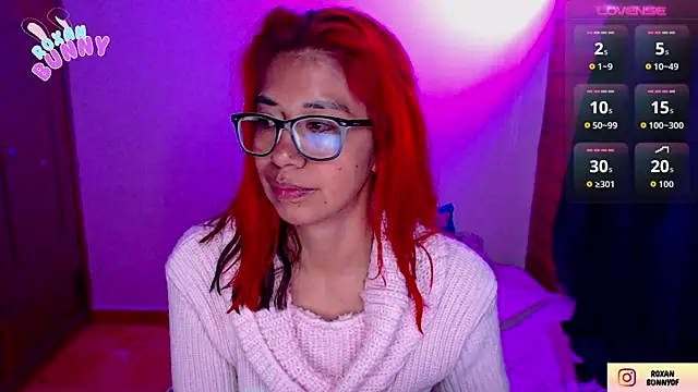 Roxanbunny1 online show from 24, 9, 2025