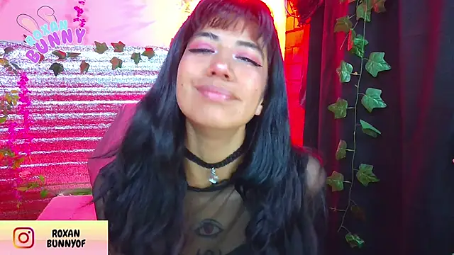 Roxanbunny1 online show from 11, 2, 2026