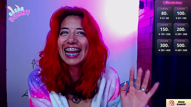 Roxanbunny1 online show from 7, 10, 2025