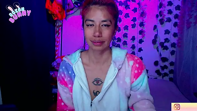 Roxanbunny1 online show from 9, 9, 2025