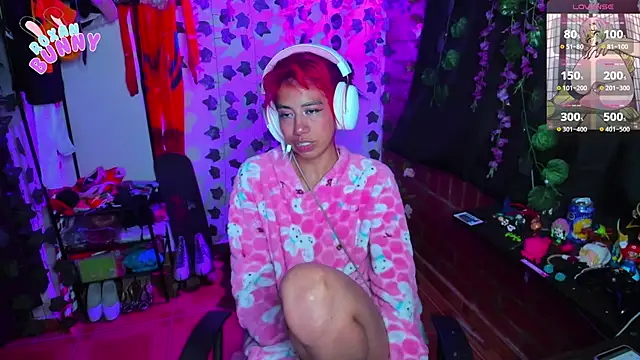 Roxanbunny1 online show from 19, 3, 2025