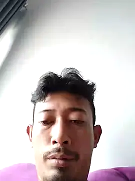 Dwirosebig online show from 30, 10, 2025